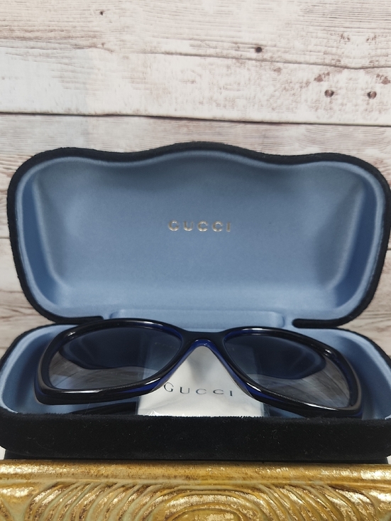 Gucci Accessories - Gucci Navy Blue Women's Sunglasses with Branded Case